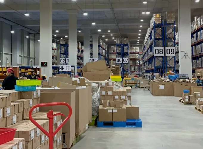 Руководство по закупкам 2025: типы закупок, этапы процессов и ключевые стратегии управления затратами и поставщиками